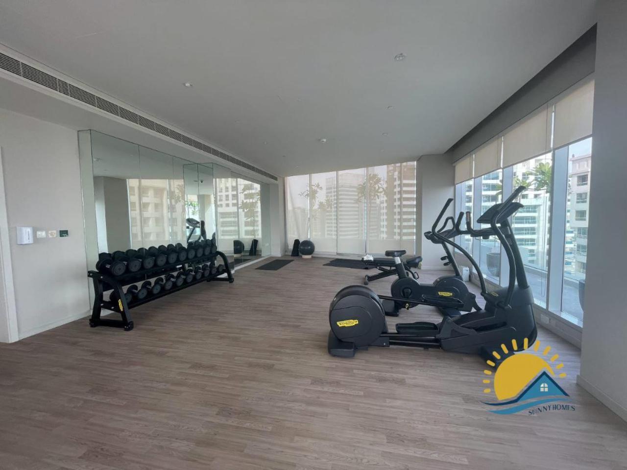 Dubai Marina Walk Gem Modern Apartments With Pool & Gym Access, Steps To Beach & Metro Managed By Sunnyhomes Exterior foto