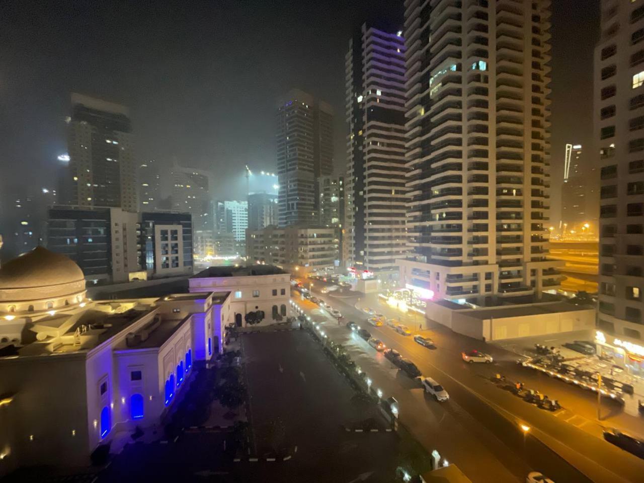 Dubai Marina Walk Gem Modern Apartments With Pool & Gym Access, Steps To Beach & Metro Managed By Sunnyhomes Exterior foto