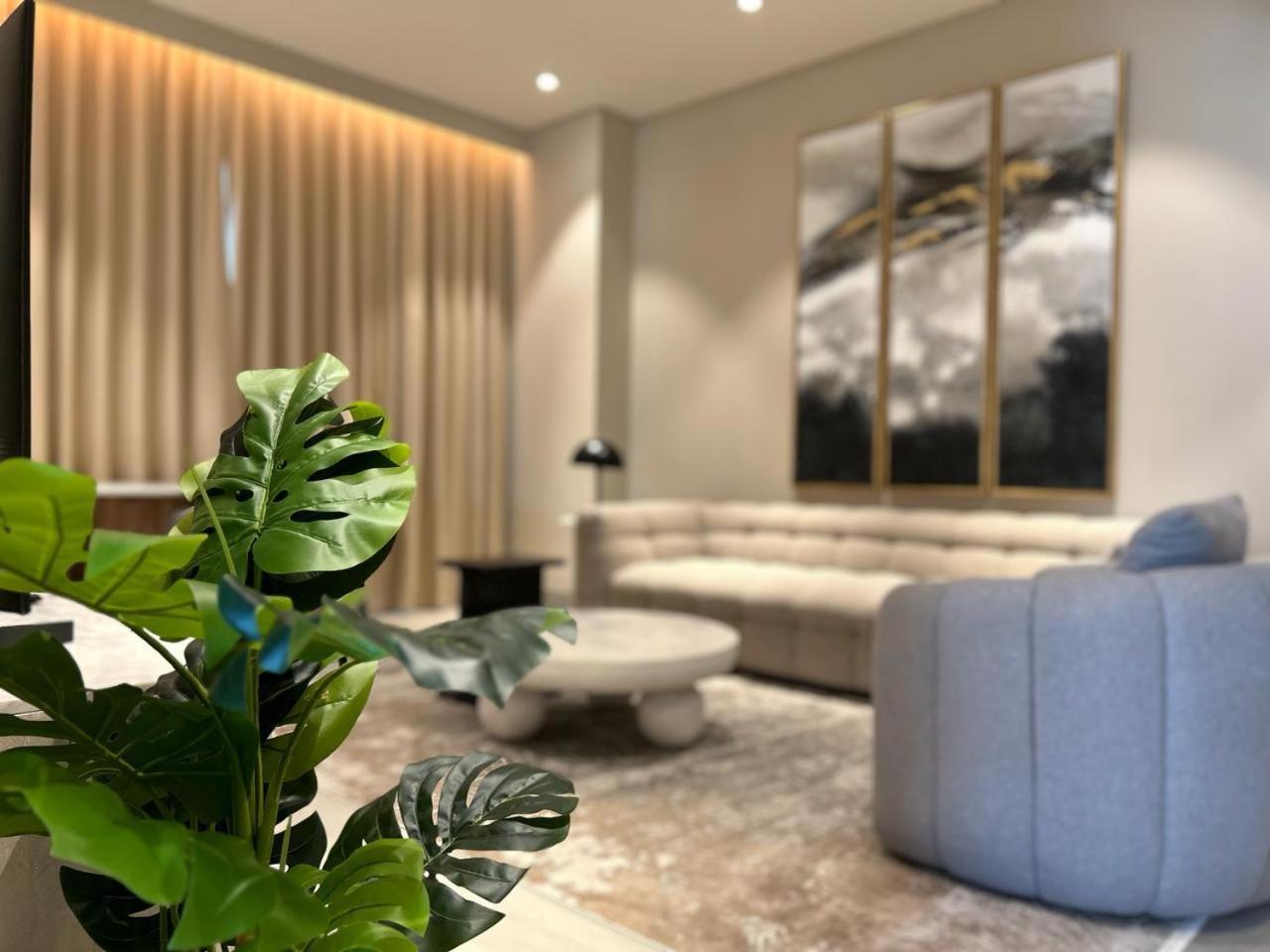 Dubai Marina Walk Gem Modern Apartments With Pool & Gym Access, Steps To Beach & Metro Managed By Sunnyhomes Exterior foto